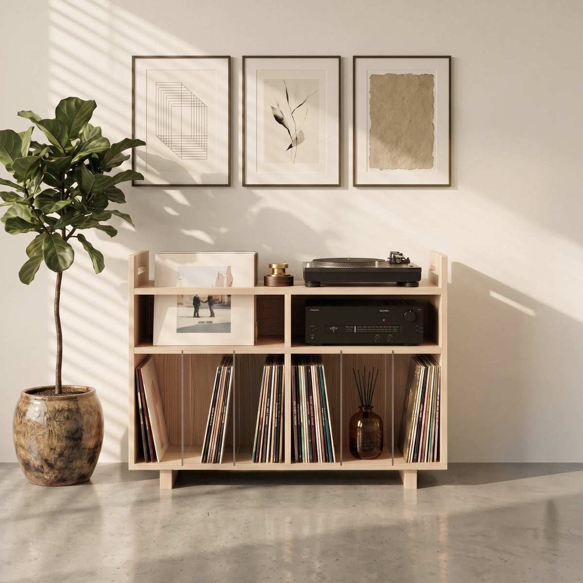 Schallplatten-Display &amp; Plattenspielerständer